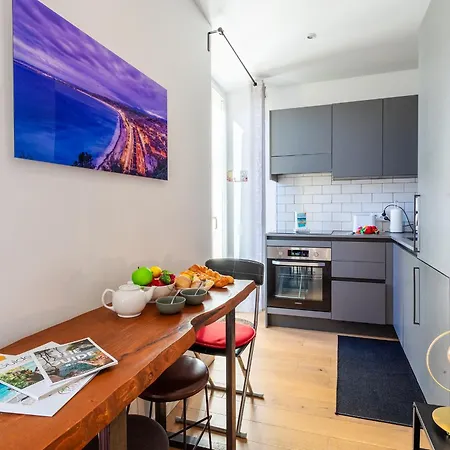 Apartment Garibaldi Ap4447 By Riviera Homes Nice