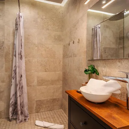 Garibaldi Ap4447 By Riviera Homes *