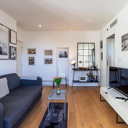 Apartment Garibaldi Ap4447 By Riviera Homes